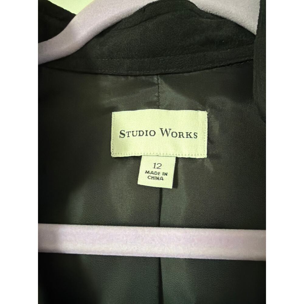Studio Works Jacket - Picture 2 of 4
